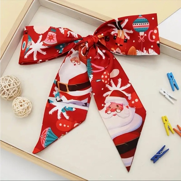 5 Piece Satin Style Christmas Selection‎ Twillies main image 7